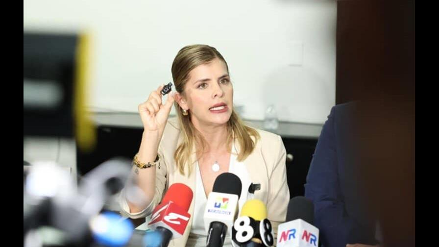 Candidata interpone una denuncia tras hallar un «micrófono de espionaje» en Costa Rica